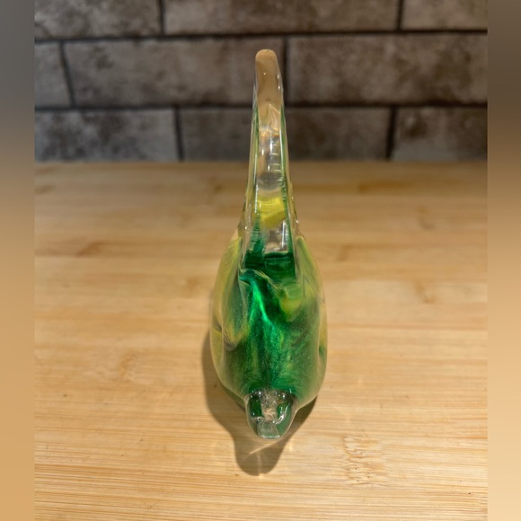Vintage Blown Glass Fish Paperweight Green and Yellow 4.5” x 4.5” Art Glass - Picture 5 of 8
